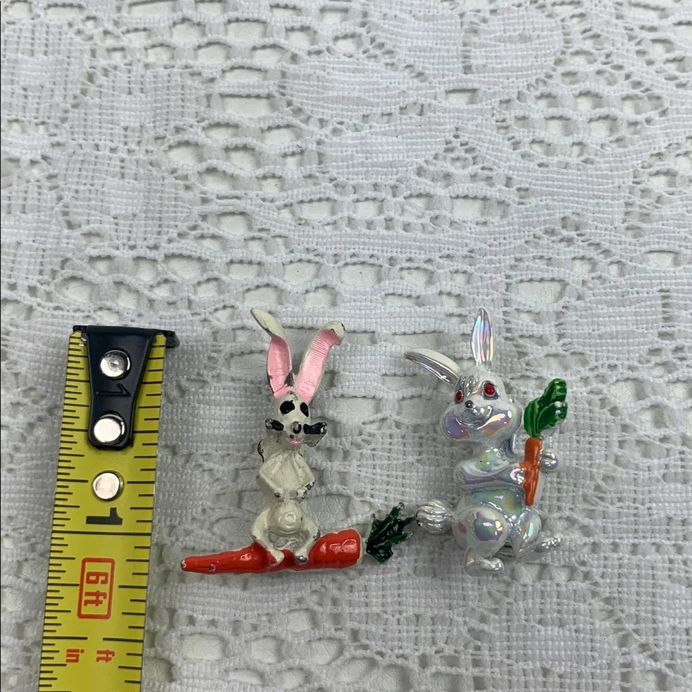 Vintage Bunny Rabbit brooches Pins Set Pink and iridescent Set of 2
